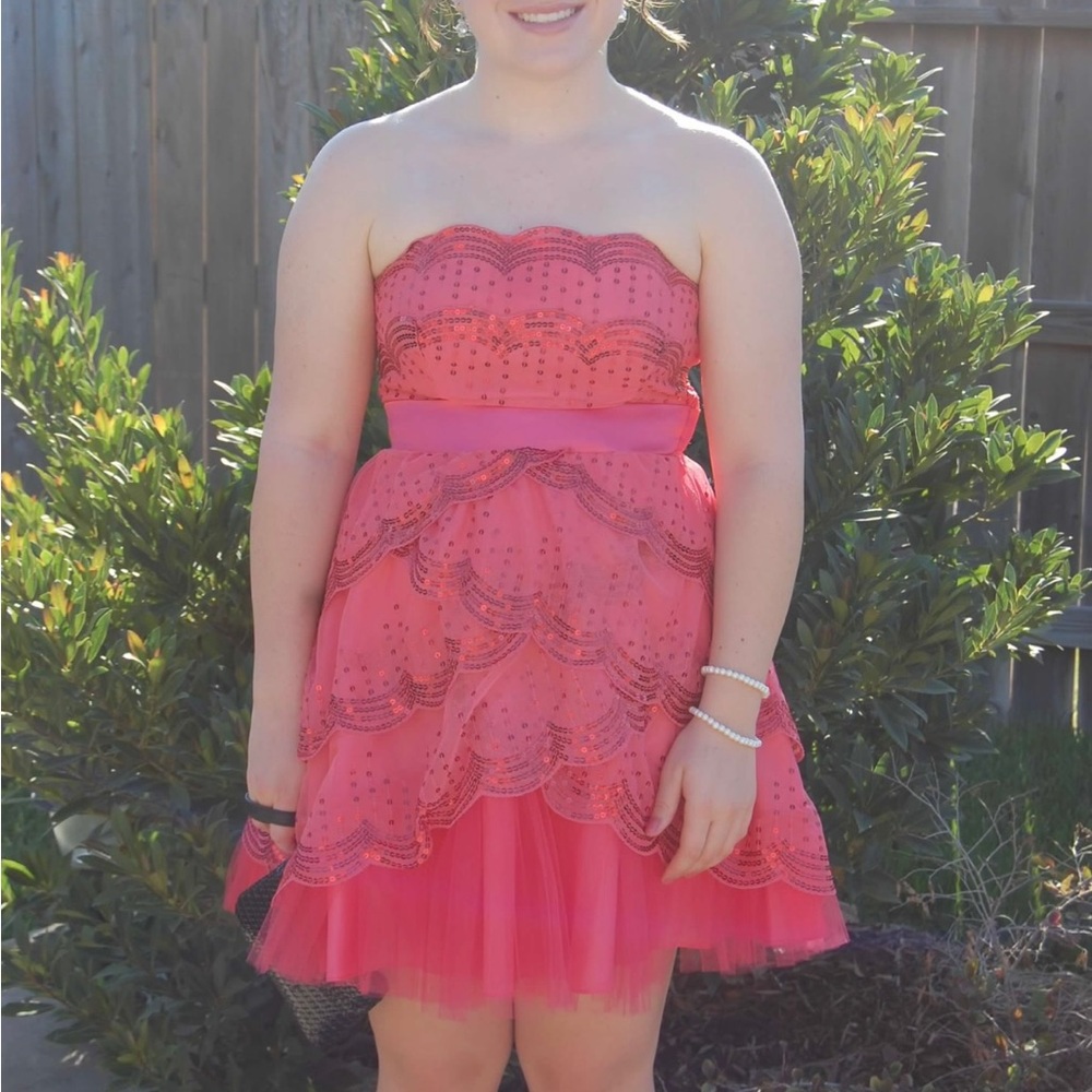 Strapless dress